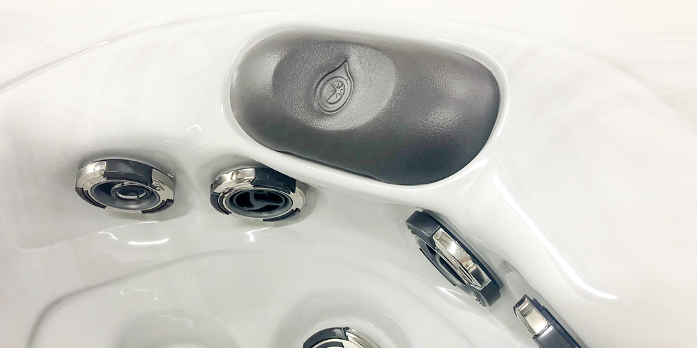 Legacy Whirlpool LW 67.25 hot tub.